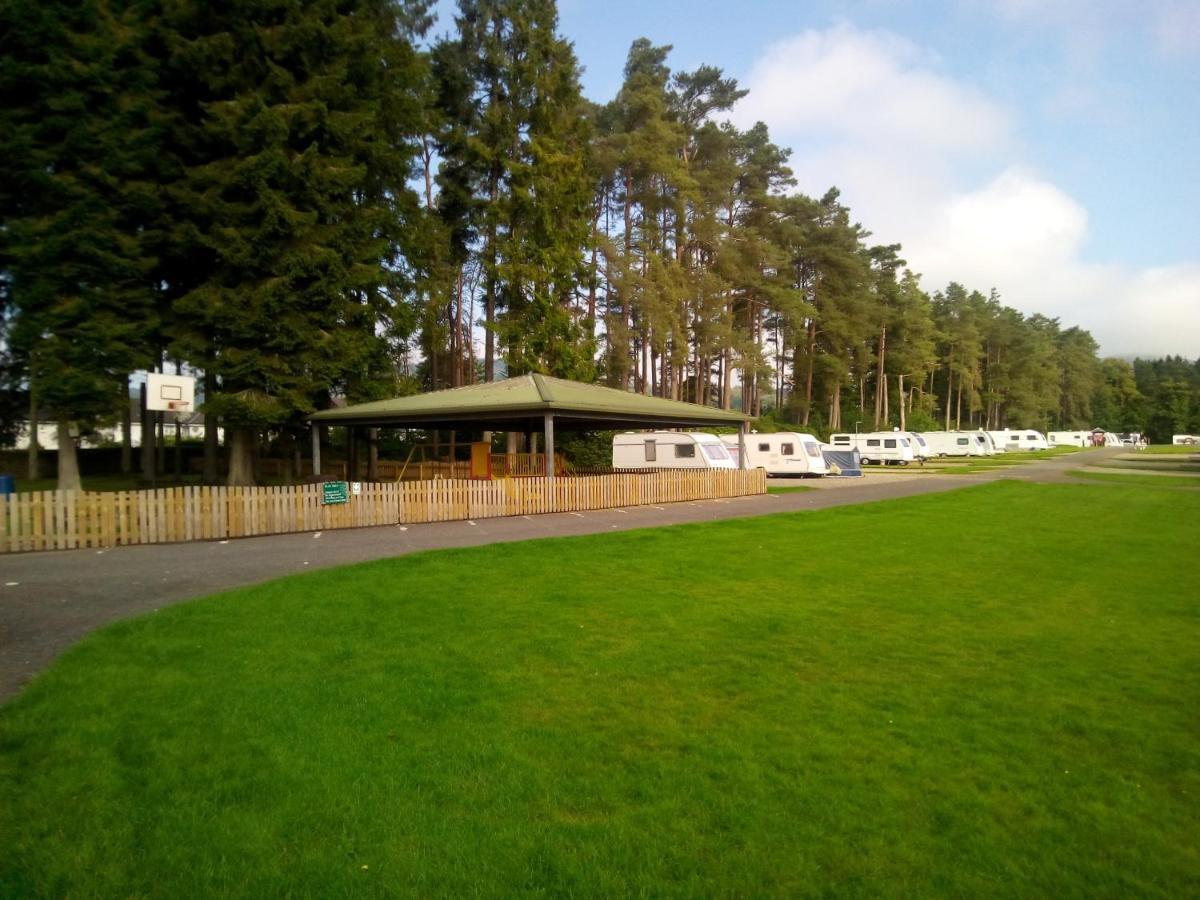 Callander Woods Holiday Park Hotel Exterior photo