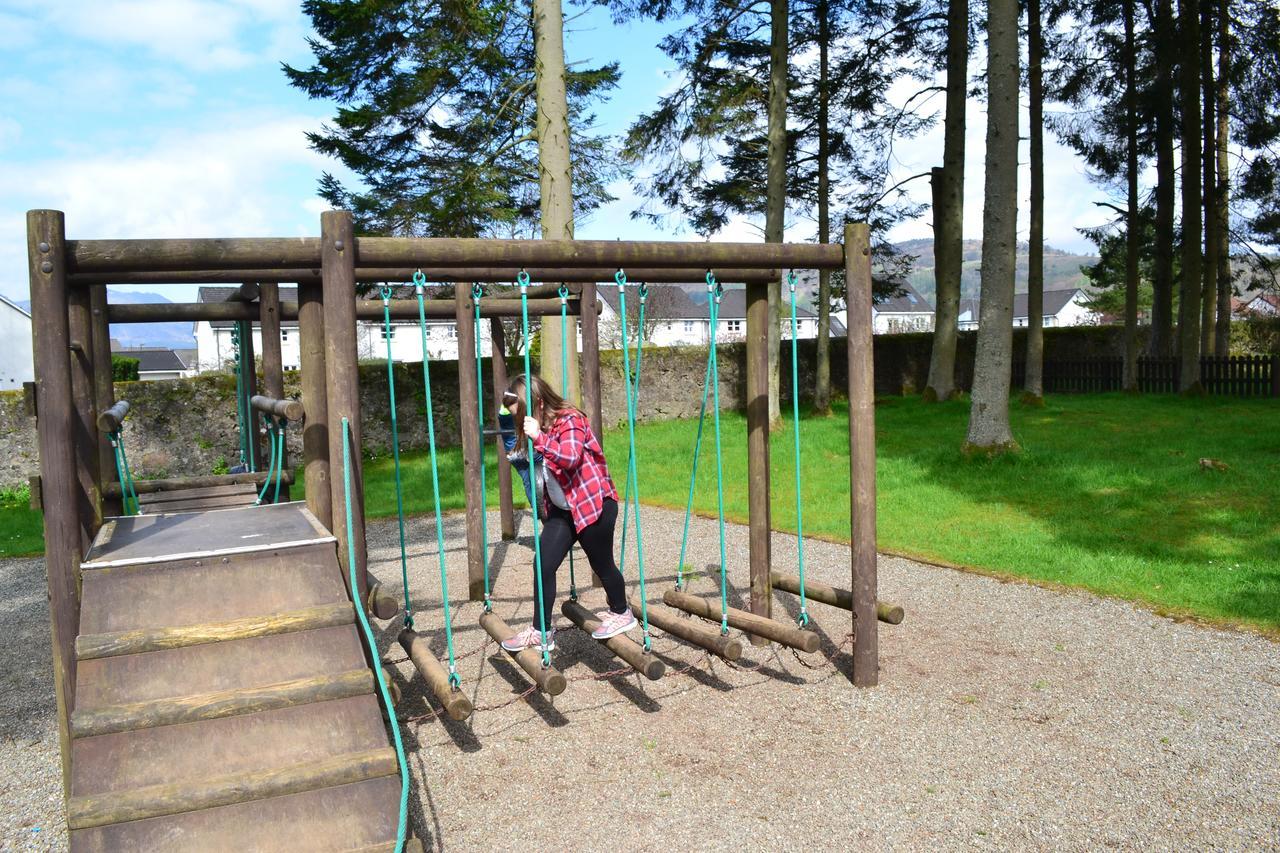 Callander Woods Holiday Park Hotel Exterior photo