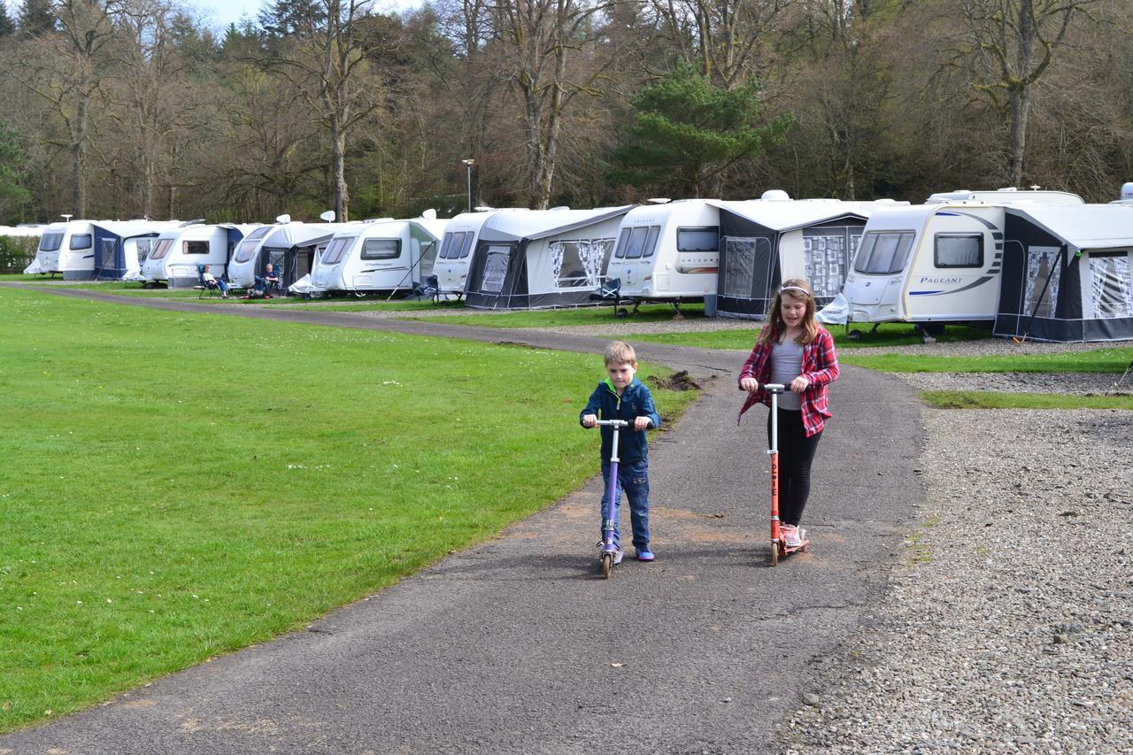 Callander Woods Holiday Park Hotel Exterior photo